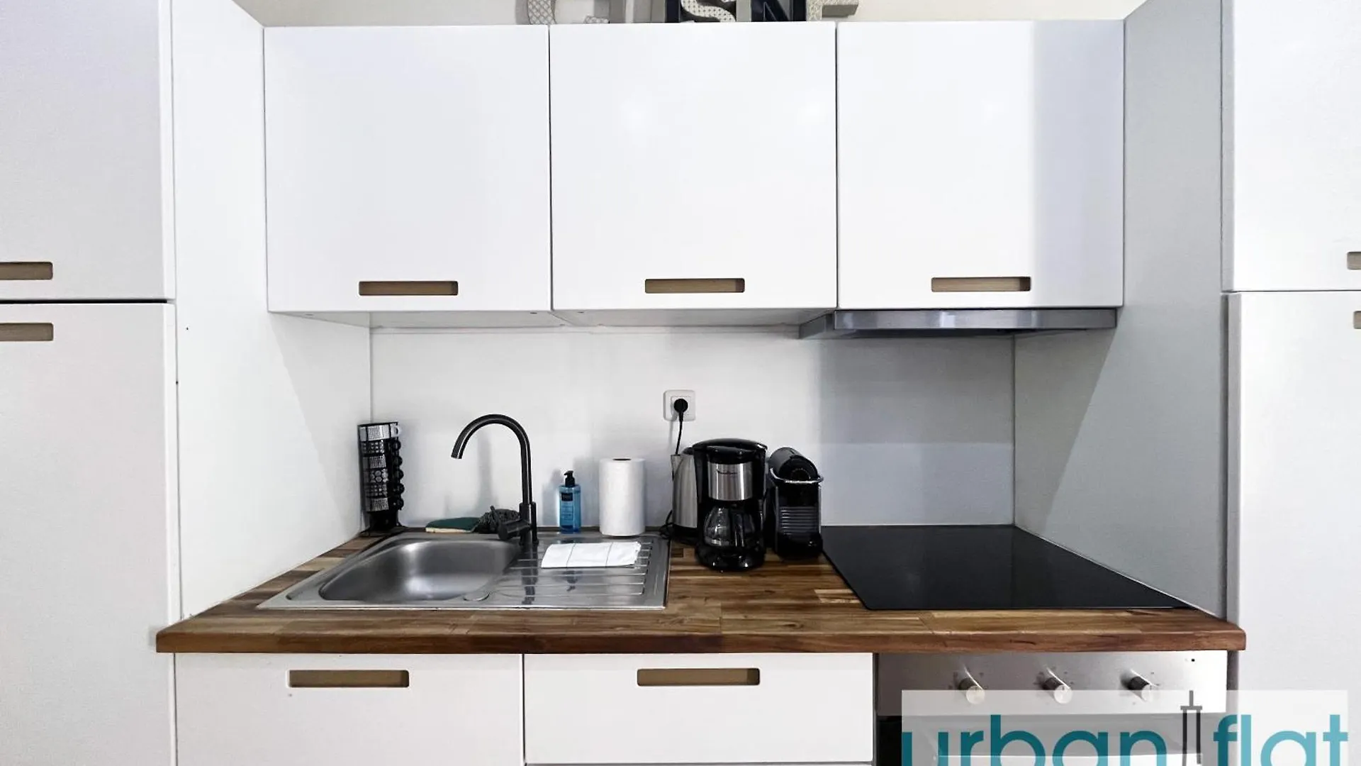 Urban Flat 17 - Pretty 3 Bedroom Flat In * Paris