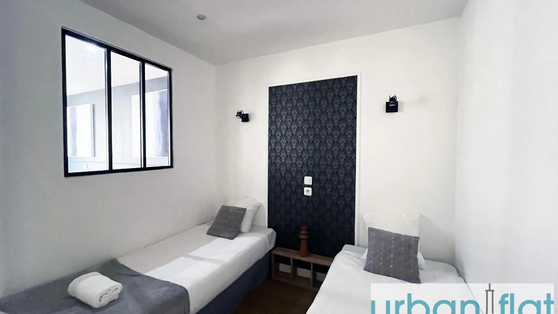 Urban Flat 17 - Pretty 3 Bedroom Flat In *