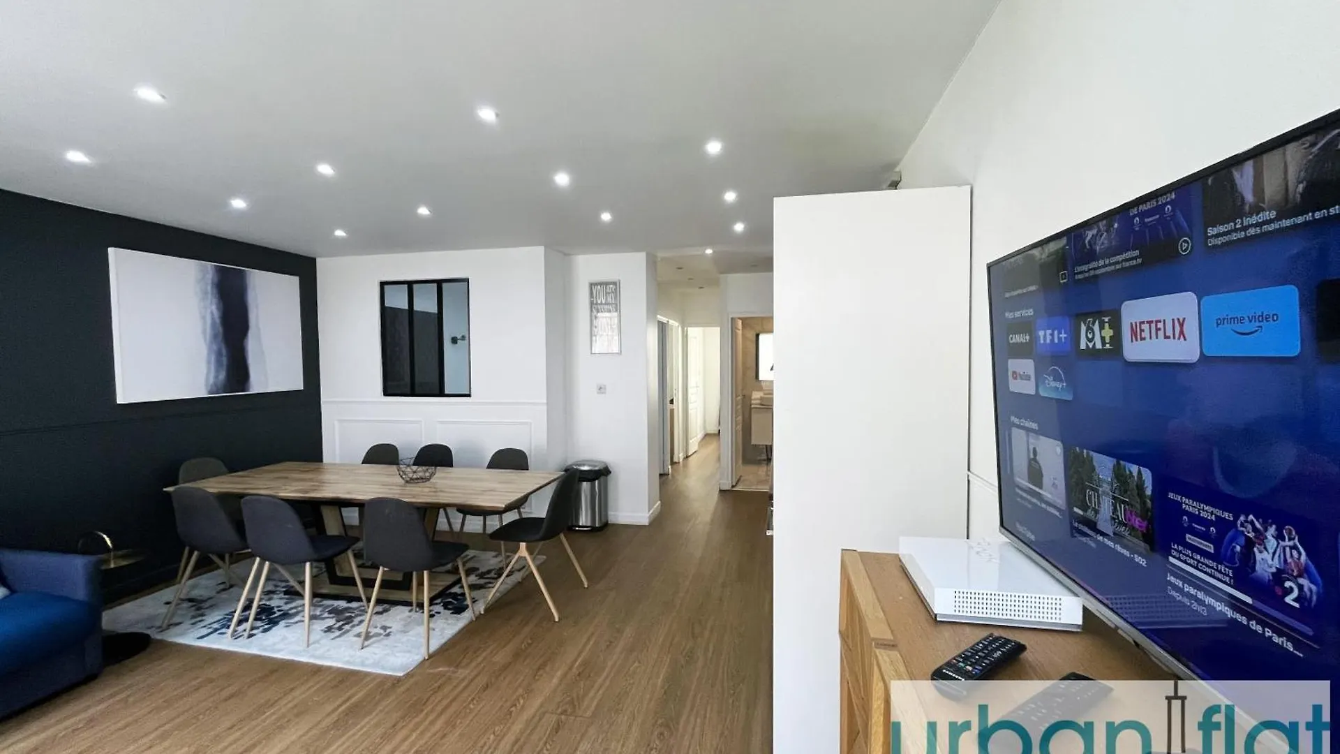 Apartment Urban Flat 17 - Pretty 3 Bedroom Flat In Paris